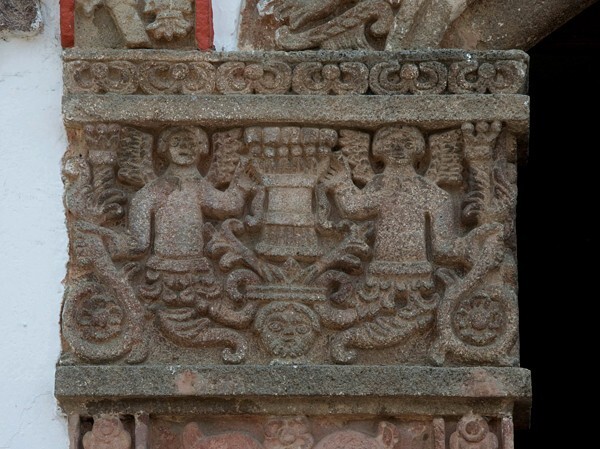 La Inmaculada Concepción, façade portal, left pilaster capital - Ixtapan de la Sal, México