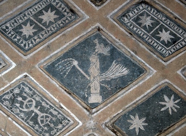 La Asunción, sacristy, ribbed vault webbing, rooster - Chapultenango, Chiapas