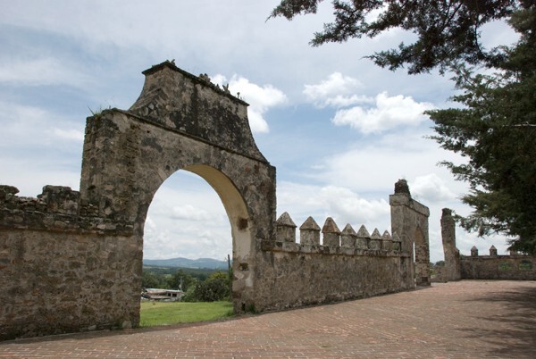 Atrial wall & gate - San Juan Bautista, façade, portería, porciúcula door, cistern & atrial gate