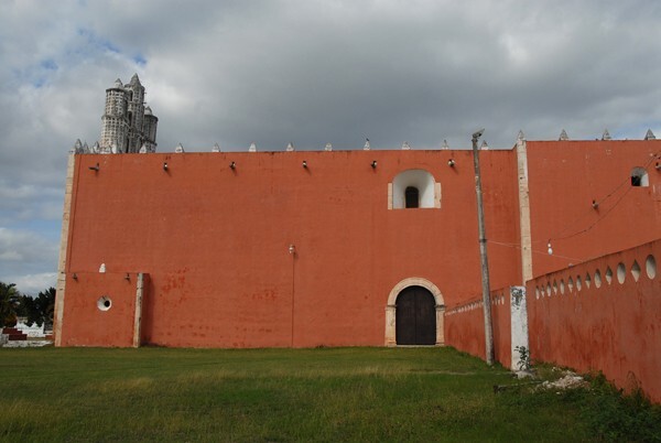 San Buenaventura, exterior nave - Homún, Yucatán