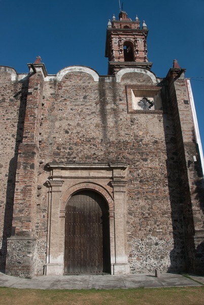 Santo Sepulcro, lateral portal - Santo Sepulcro