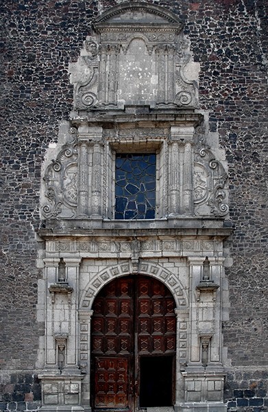 Façade - Santiago