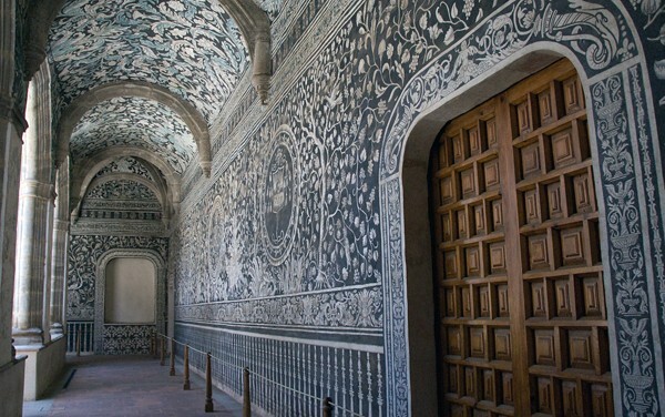 Malinalco, México, El Divino Señor, lower cloister walk & door - Cities / Towns, letters M & N