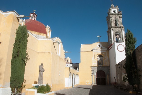 Façade & bell-tower with La Tercera Orden (left) - San Francisco