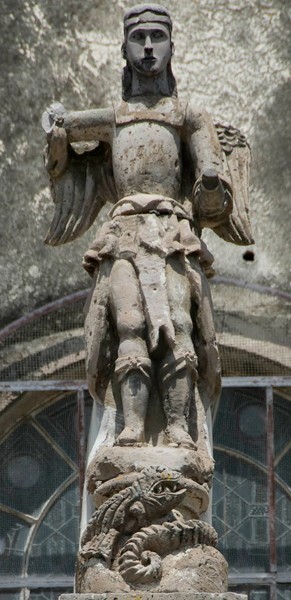 S. wall (later addition) sculpture - San Pablo, façade, portería & convento