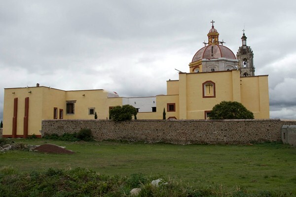 Singuilucan, Hidalgo, San Antonio, apse & convento - Singuilucan, Hidalgo