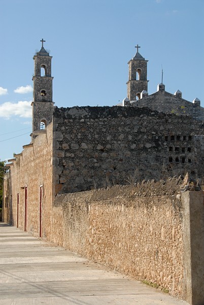 La Guadalupe, atrial wall & bell-towers - Bécal, Campeche