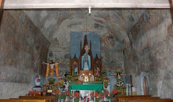 Santa María, nave - Santa María, presbytery & choir loft murals