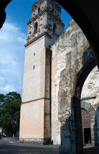 Capilla abierta & bell-tower - La Asunción de Nuestra Señora (Catedral), façade, porciúncula door, capilla abierta, cloister
