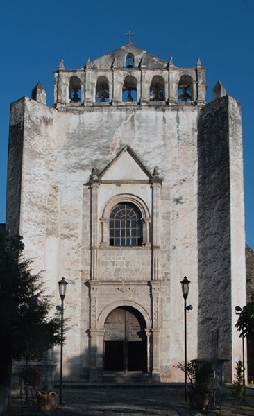 Façade - San Juan Bautista