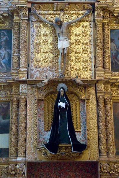 Santo Domingo, nave La Soledad altar - Yanhuitlán, Oaxaca