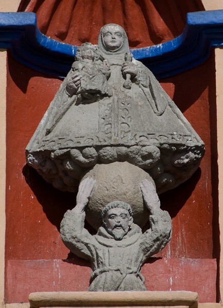 Santa María de La Visitación, façade sculpture - Tepepan