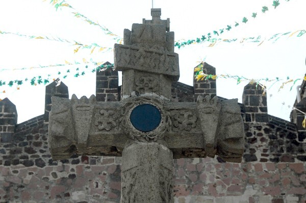 San José, atrial cross, front crossing - Ciudad Hidalgo (once Taximaroa), Michoacán