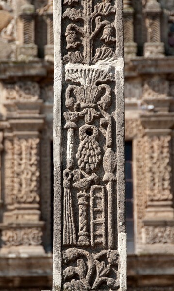 San Sebastián Analco, atrial cross front, shaft detail - San Sebastián Analco