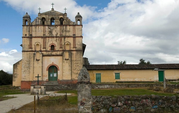 Façade & rectory - San Felipe Ecatepec