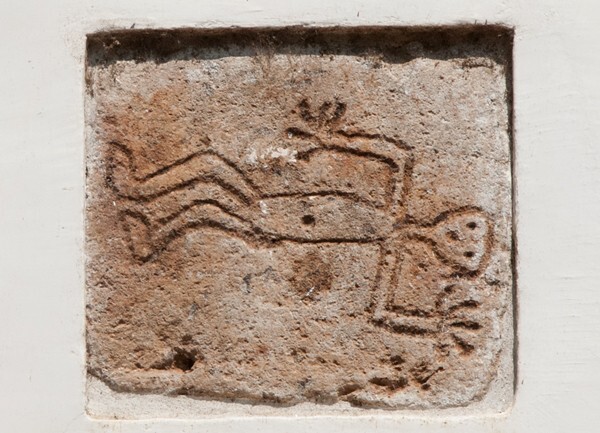 Façade wall relief - San Francisco