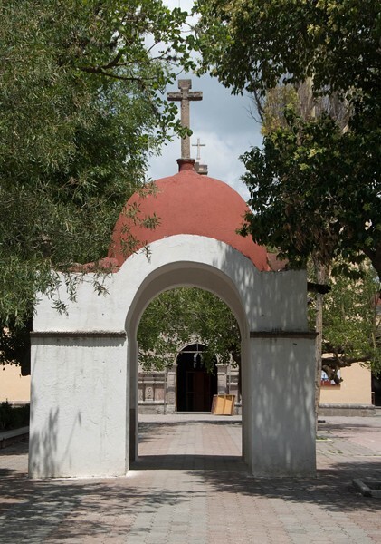 San Cristóbal, posa chapel - Coyotepec, México