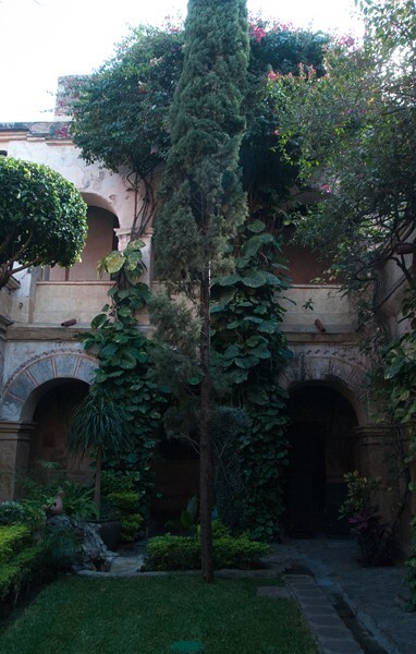 Santa Catalina de Sena, cloister - Santa Catalina de Sena