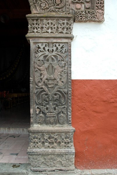 Façade portal, right pilaster & impost - Santiago Apóstol