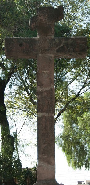 Atrial cross, front - Corpus Cristi