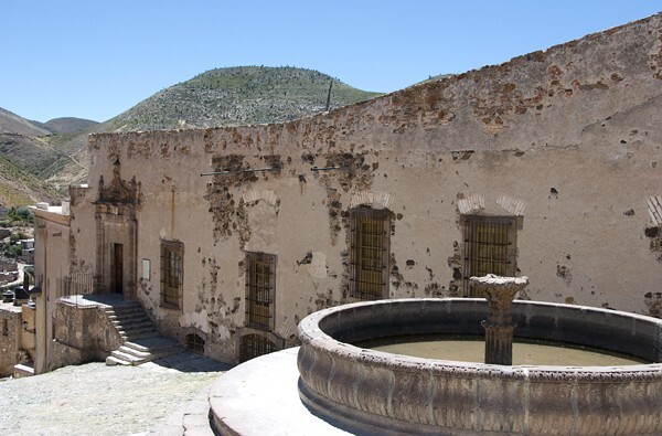 Casa de la Moneda & plaza fountain - Real de Catorce, San Luis Potosí