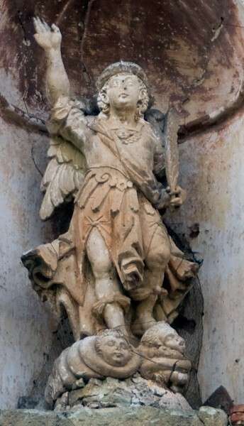 Façade niche sculpture, St. Michael Archangel - La Sangre de Cristo