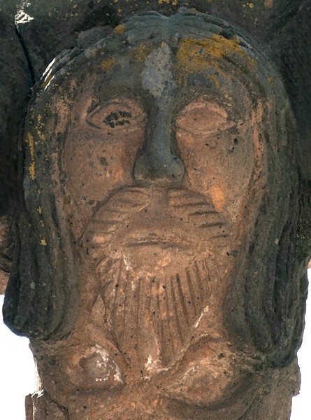 Atrial cross, front crossing, face of Christ - Santiago Apóstol