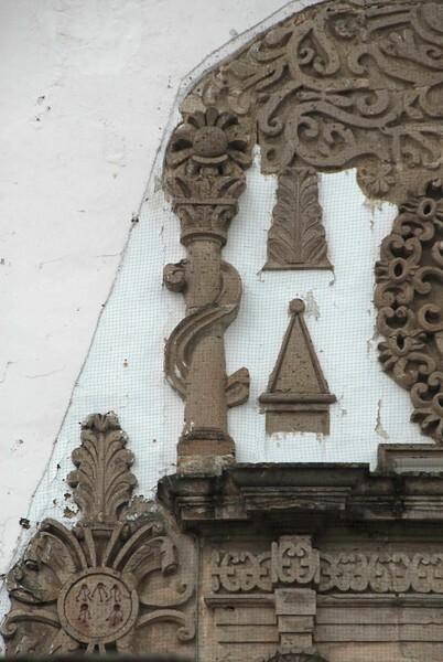 San Pedro, façade, gable (left) - Tlaquepaque, Jalisco