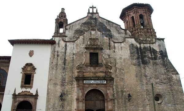 Façade & bell-tower - San Agustín
