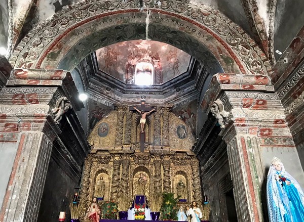 hacienda San Antonio, chapel, chancel arch & high altar - Tenextepec, Veracruz