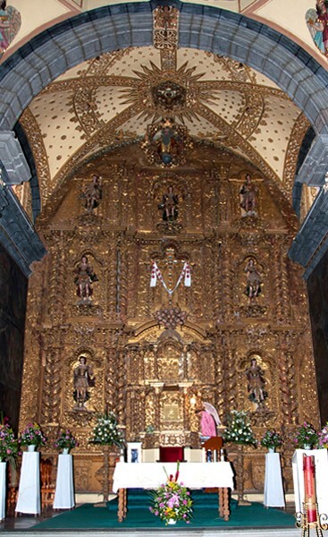 Santa Inés, high altar - Santa Inés, Tlaxcala