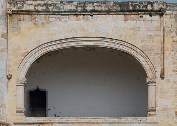 15_Huaquechula, Puebla, San Martín, capilla abierta - San Martín, façade, posa chapel & atrial cross