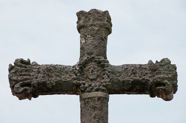 Front crossing - Cross of Doendó