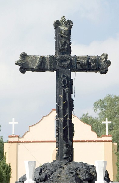 Calvary Cross, front - Tultepec, México