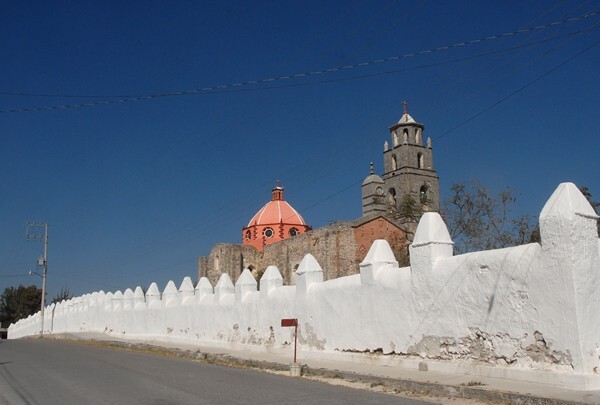 Nuestra Señora de los Remedios, atrial wall - Los Remedios, Hidalgo