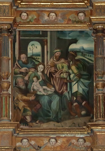 High altar, Adoration of the Magi - San Juan Bautista, nave & altars