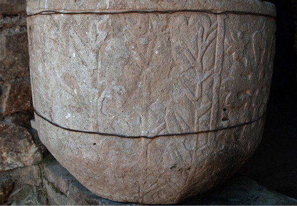 La Santa Cruz, cloister, baptismal font - Santa Cruz Mixtepec, Oaxaca