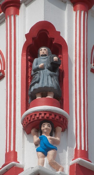 San Juan Bautista, bell-tower sculpture niche, Evangelist - Chiautla, México