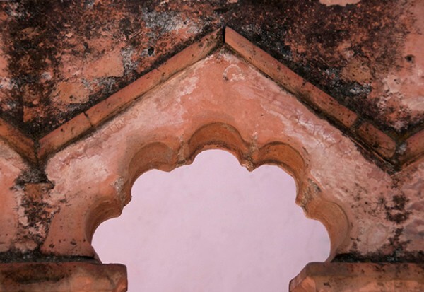 Tlaltenango, Zacatecas, Capilla de Veracruz, atrial wall, multifoil ar - Tlaltenango, Zacatecas