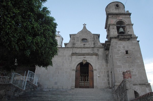 Hacienda Santa Rita de Cascia, chapel façade & bell-tower - Santa Rita, Michoacán
