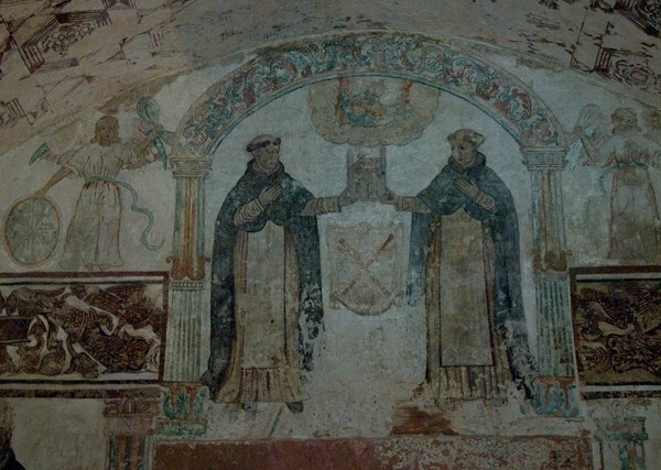 Sala de profundis mural - Cloister, convento, capilla abierta & posas, atrial cross