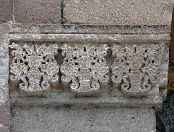 Façade portal, left pilaster impost relief - San Francisco