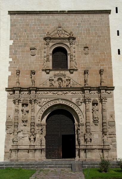 Façade alfiz - San Agustín, façade