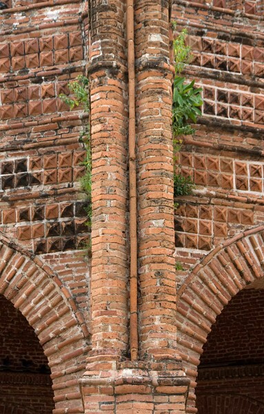 Arches & diamondwork - Fuente La Pila o La Corona