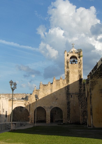 San Francisco, portería & bell-tower - Oxkutcab, Yucatán