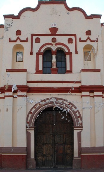 La Santa Cruz, façade - Tanaco, Michoacán