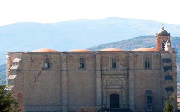 Exterior N nave - Santo Domingo (exterior)