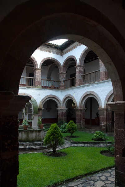 Cloister - La Asunción de Nuestra Señora
