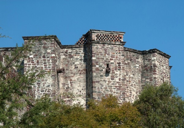 Huerta & apse - San Juan Bautista, façade, portería, porciúcula door, cistern & atrial gate
