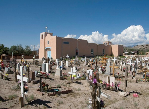 Santa Clara de Asís (remodeled) & cemetery - Santa Clara, New Mexico